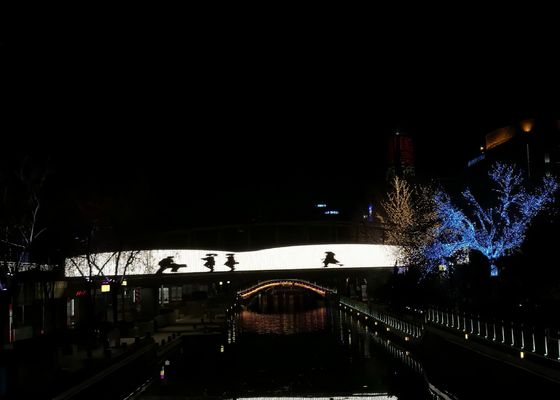 P31.25 पारदर्शी आउटडोर एलईडी मेष स्क्रीन डिस्प्ले बिल्डिंग फेकाडे एलईडी स्क्रीन उच्च चमक आईपी 68 के माध्यम से देखें: